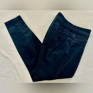 Royalty for me Mid-Rise Skinny black Jean size 12